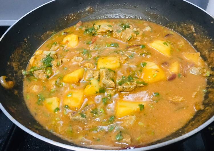 Simple Way to Prepare Speedy Goat meat stew with some potatoes