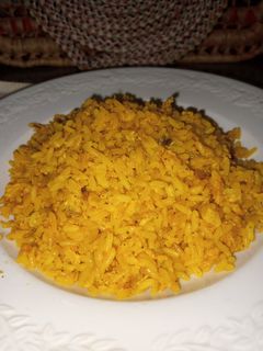 صورة لوصفة الأرز مبخر فالكسكاس بالدجاج كيجي ولا أروع 🤤