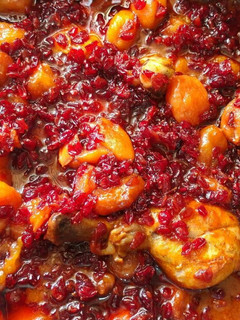 عکسی از دستور خورشت آلو زرشک