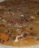 Sopa de porotos con queso
