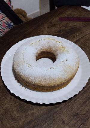 Una foto de Torta de naranja VEGANA 🍊
