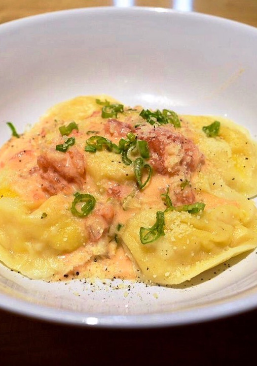 Una foto de Sorrentinos de Calabaza y Queso Provolone