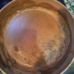 A picture of Enchilada sauce.