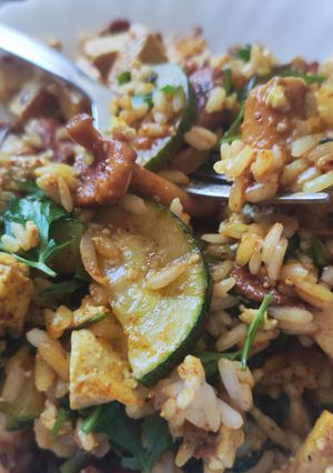 Zdjęcie przepisu Kurkowe risotto z cukinią i parmezanem.