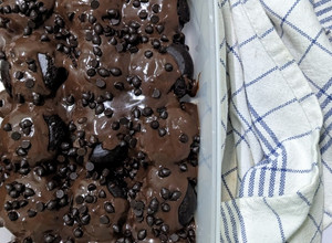Gambar Kek Coklat Moist Mini Sukatan Cawan