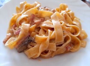 Foto principal de Tallarines carbonara