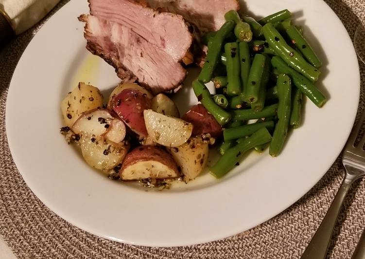 Slow Cooker Pork with Peach BBQ Sauce