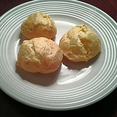 A picture of Cheddar Cheese Puffs.