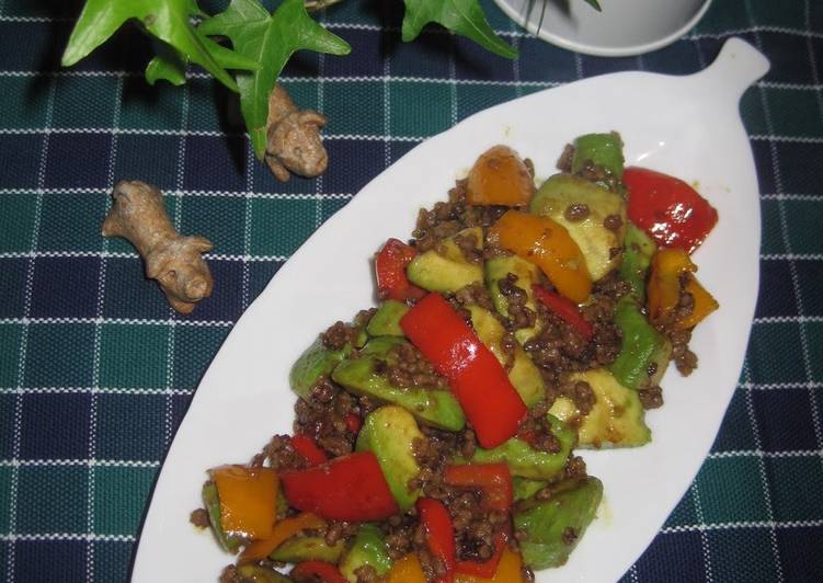 Avocado and Minced Meat Stir-fry with Wasabi Soy Sauce