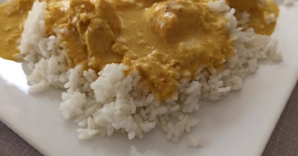 Pollo al curry con leche de coco