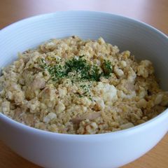 A picture of Tuna, Egg and Tofu Bowl in 5 Minutes.