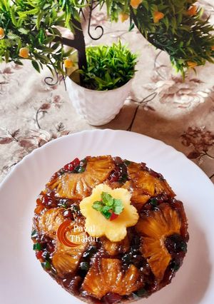 A picture of Pineapple Upside Down Cake.