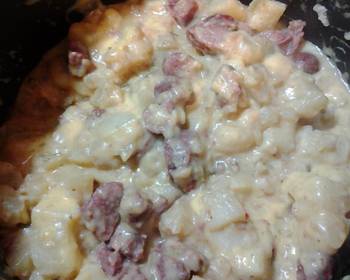 Fast Cooking Methods Sauted Sausage and Potatoes wcheese Very Delicious