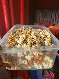 A picture of Caramel popcorn.