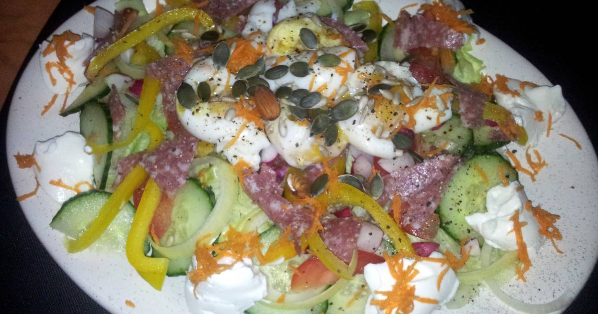 Kerry's Summer egg & salami green salad Recipe by KerryAnnSmith Cookpad