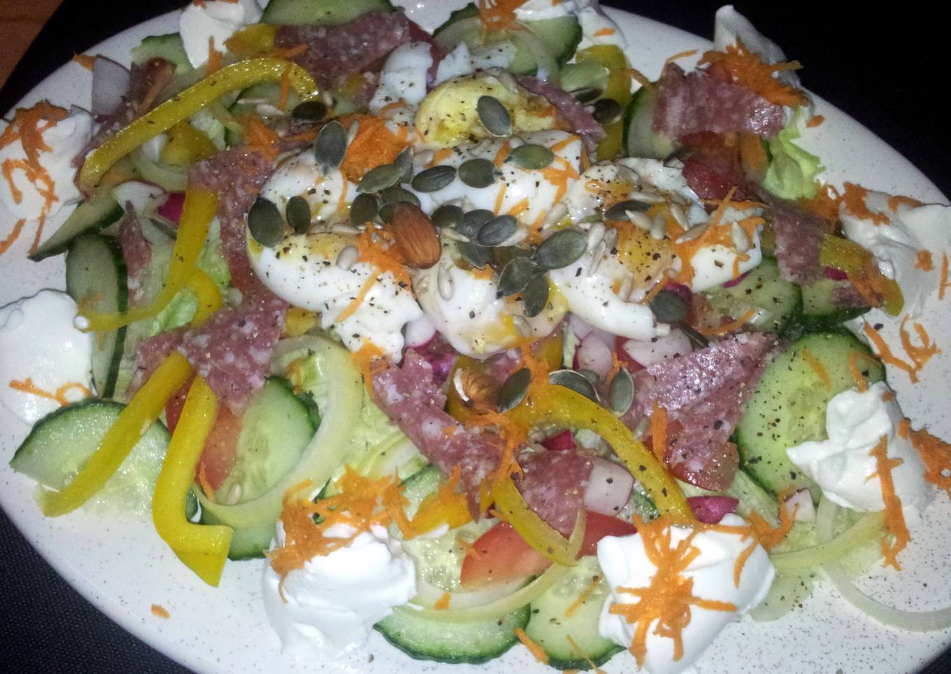 Kerry's Summer egg & salami green salad