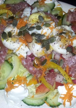 A picture of Kerry's Summer egg & salami green salad.