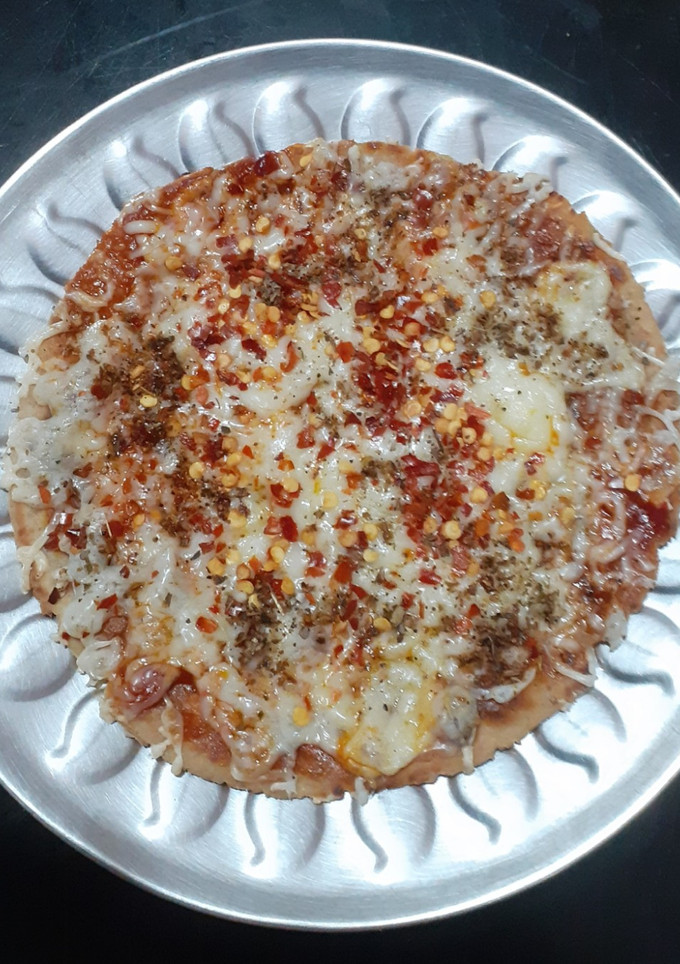 A picture of Bhakhri Pizza.