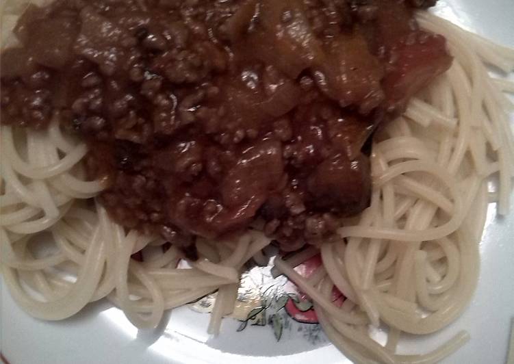 Recipe of Homemade Spaghetti bolognese