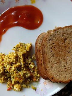 A picture of Hussain's Masala scrambled eggs.