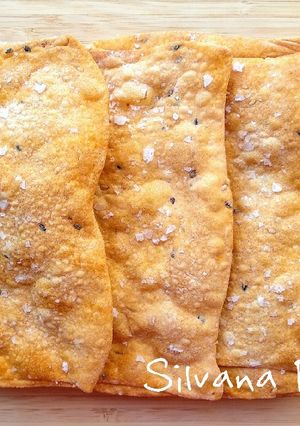 Foto principal de 101.🍞Torta crujiente de pimentón, sésamo y sal🌶️🧂