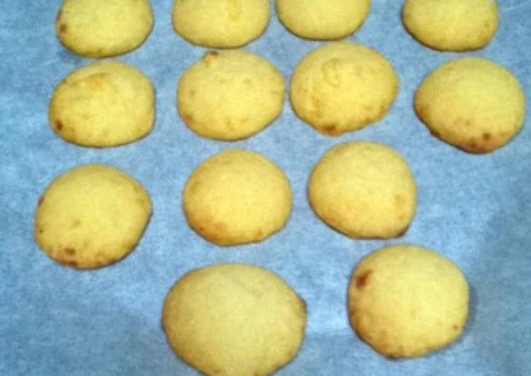 Steps to Make Favorite Cheese Biscuits