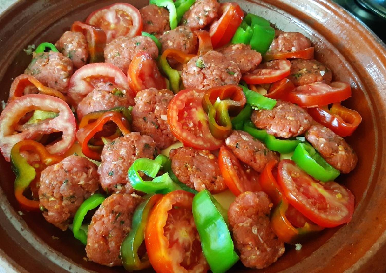 Tajín Marroquí Rico Y Saludable De Carne Picada Y Verduras Receta De Comida De Marruecos Con 1607