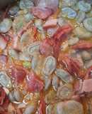 Favas com Chouriço e Bacon