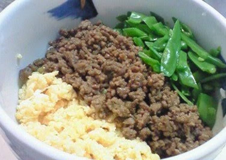 Recipe of Favorite Simple Tri-Colour Rice Bowl (One Bowl Dish)