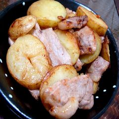 A picture of New Potatoes and Pork with Rich Butter Soy Sauce.