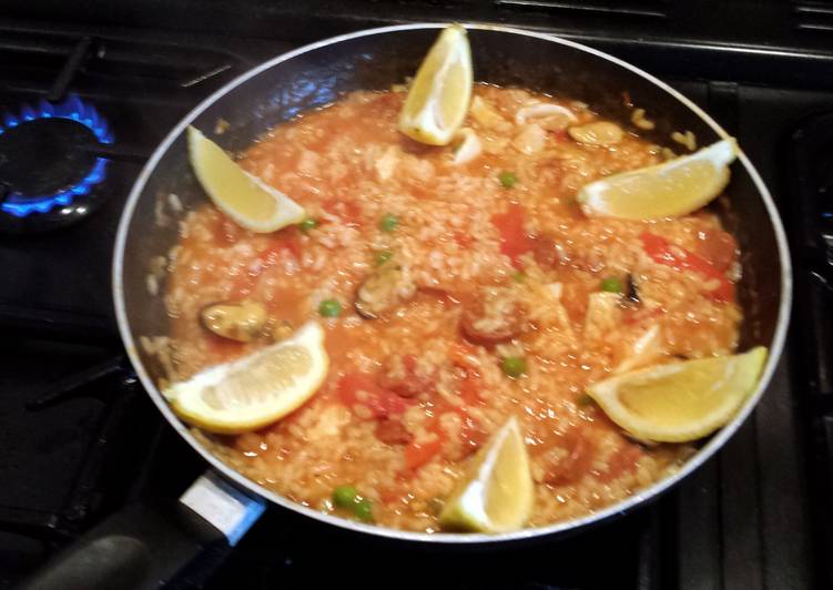 spanish paella spanish paella