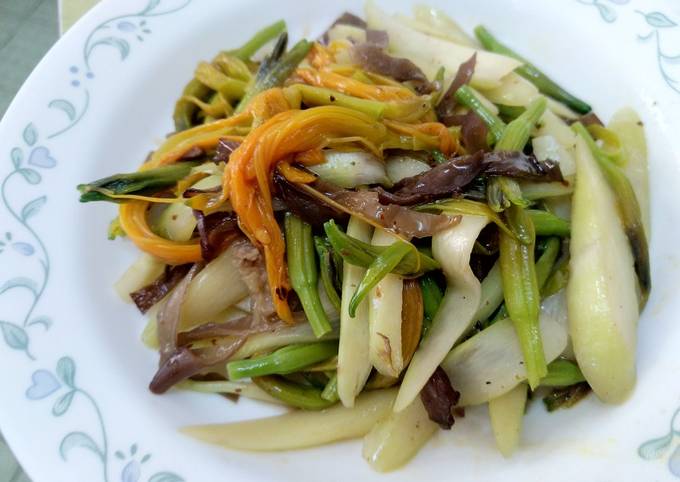 涼拌金針花茭白筍食譜by 好楓戶農家的阿昭大廚 Cookpad