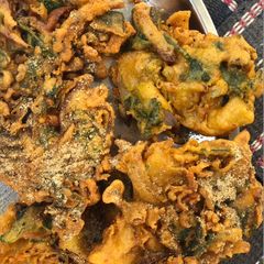A picture of Mix Pakora.