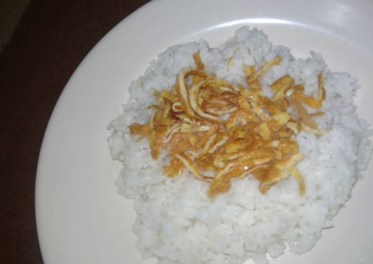 Cara Gampang Menyiapkan Nasi uduk magiccom, Enak Banget