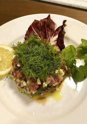 A picture of Tuna Tartare.