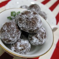 A picture of Easy Chocolate Snowballs.