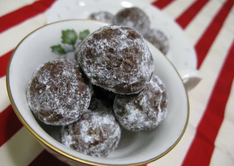 Recipe of Award-winning Easy Chocolate Snowballs
