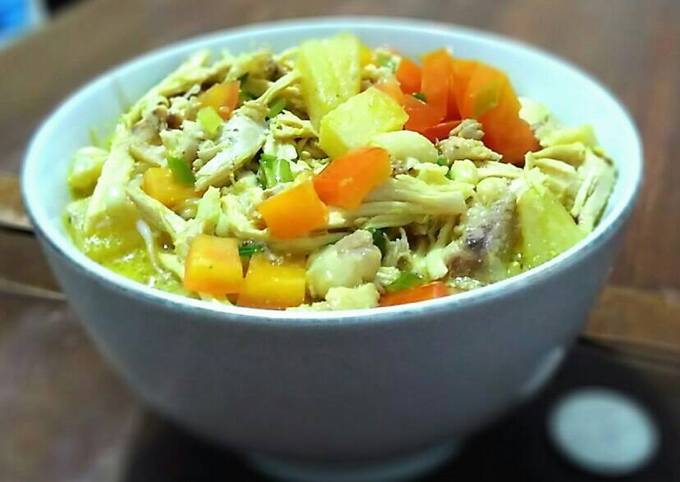 Resep Soto Betawi Gurih (Pakai Daging Ayam) 🍜 Yang Lezat