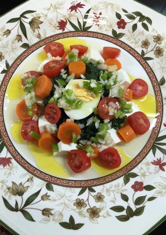 Una foto de Ensalada Templada