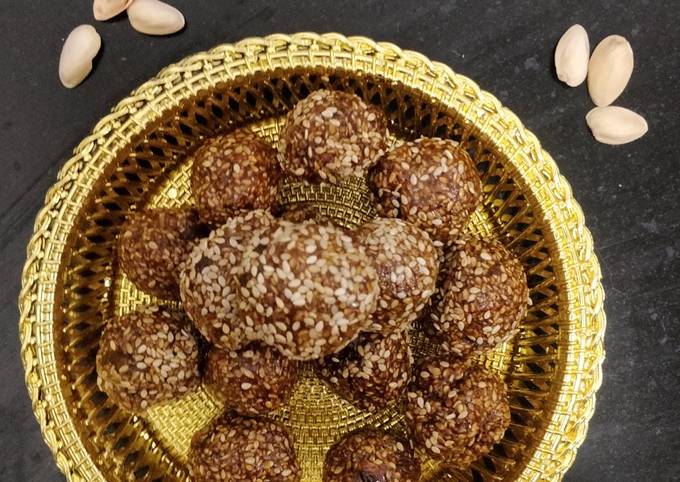 Sesame seeds / Til ke laddu Recipe by Monica's Cookhouse - Cookpad