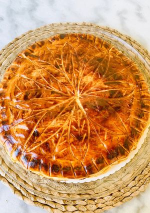 A picture of Galette des Rois with Frangipane.