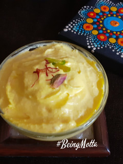 A picture of Kesar Shrikhand.