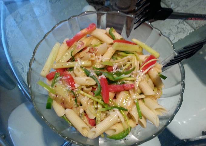 Penne Salad with Dressing (Veg)