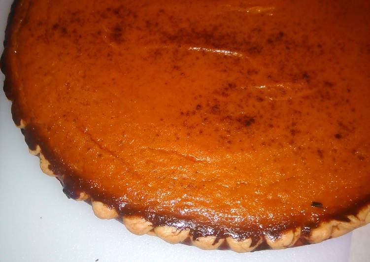 Recipe of Ultimate Easy pumpkin pie .