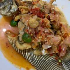 รูปของ Pecak Gurame