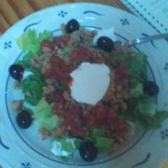 A picture of Grandma's Taco Salad.