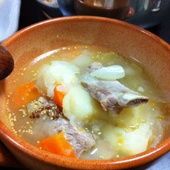 A picture of Spare Rib Ginger Stew.