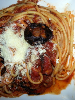 A picture of shiitake mushroom spaghetti.