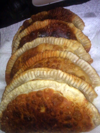 Easy Way Make Recipe Dee&#39;s Beef n Cheezey Empanadas that is Delicious, Perfect}