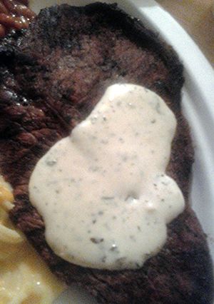 A picture of Deburgo Sauce.